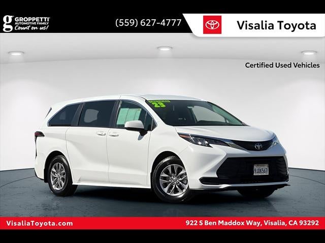 2023 Toyota Sienna LE 8-Passenger