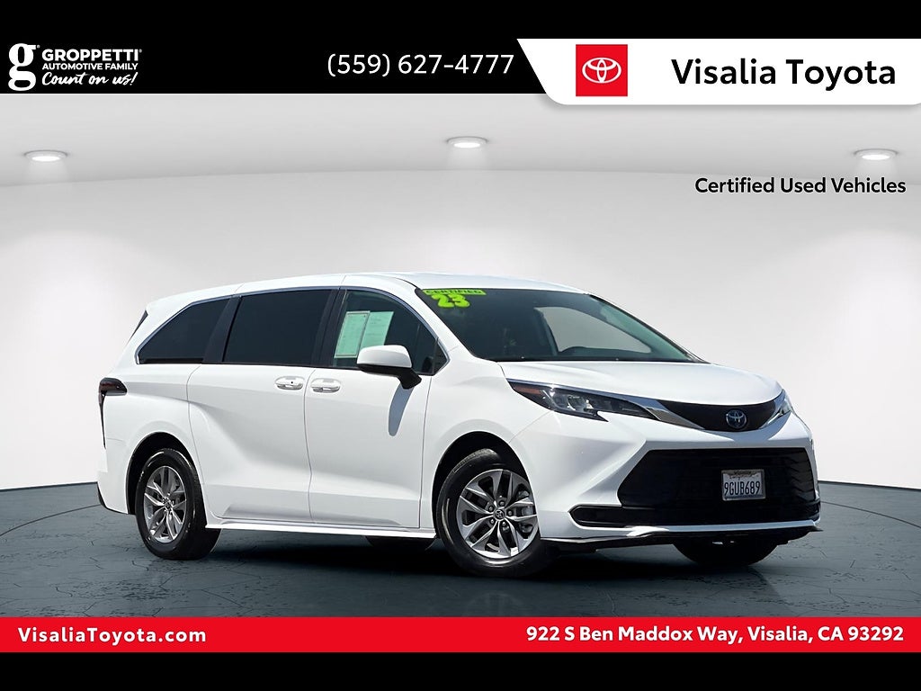 2023 Toyota Sienna LE 8-Passenger