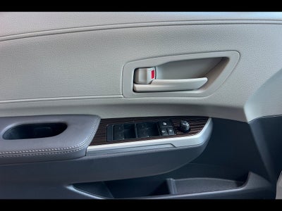 2023 Toyota Sienna LE 8-Passenger