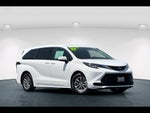 2023 Toyota Sienna LE 8-Passenger