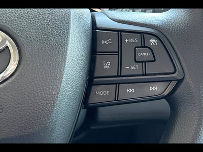 2023 Toyota Sienna LE 8-Passenger