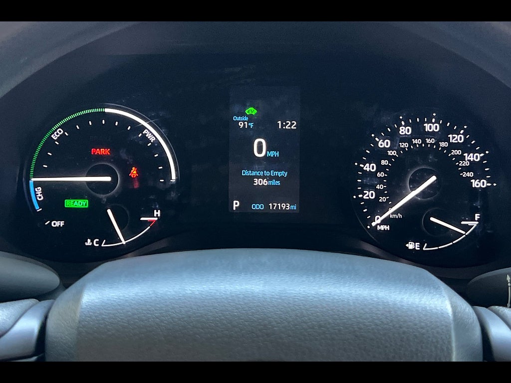 2023 Toyota Sienna LE 8-Passenger