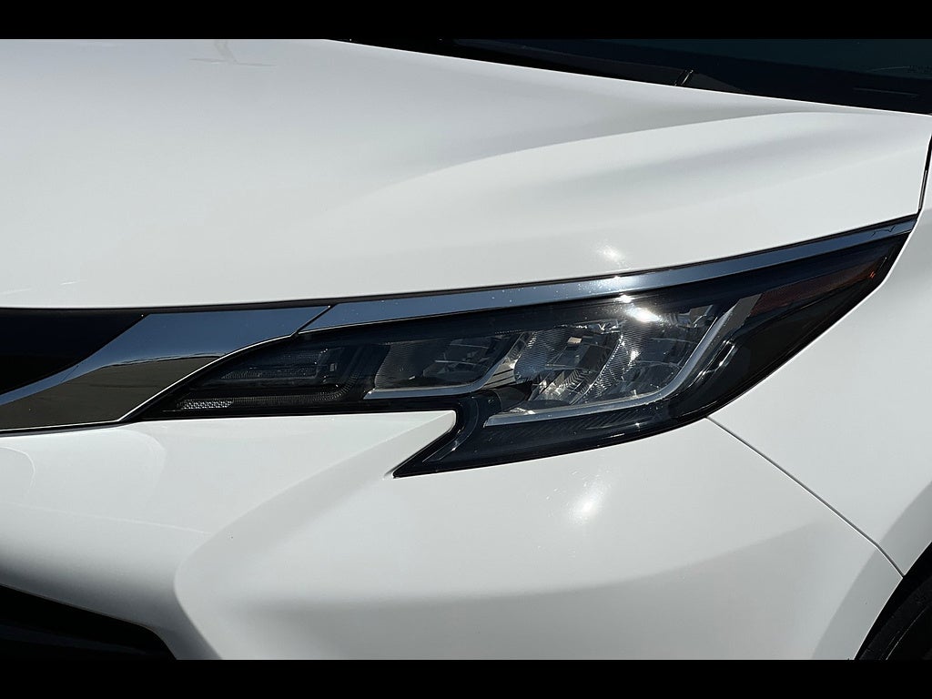 2023 Toyota Sienna LE 8-Passenger