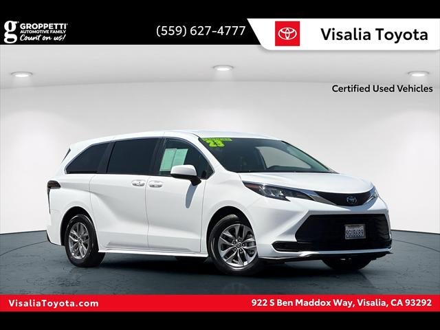 2023 Toyota Sienna LE 8-Passenger