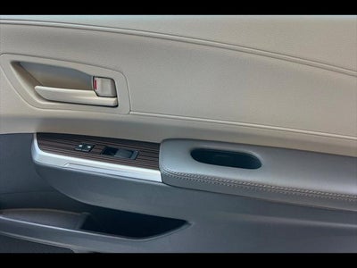 2023 Toyota Sienna LE 8-Passenger