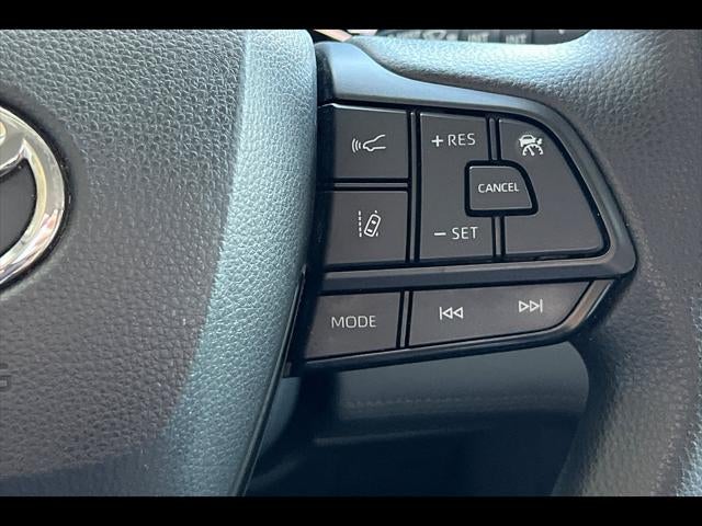 2023 Toyota Sienna LE 8-Passenger