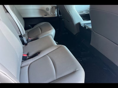 2025 Toyota Sienna XLE 8-Passenger