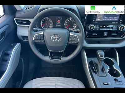 2021 Toyota Highlander LE