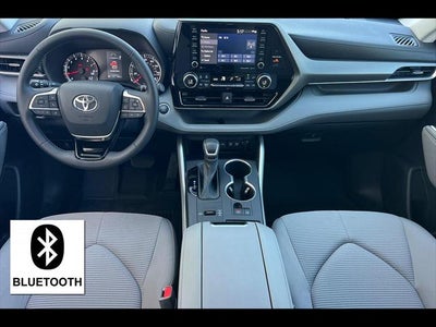 2021 Toyota Highlander LE