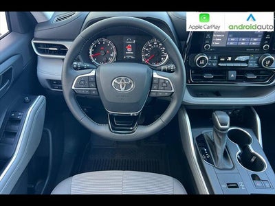 2021 Toyota Highlander LE
