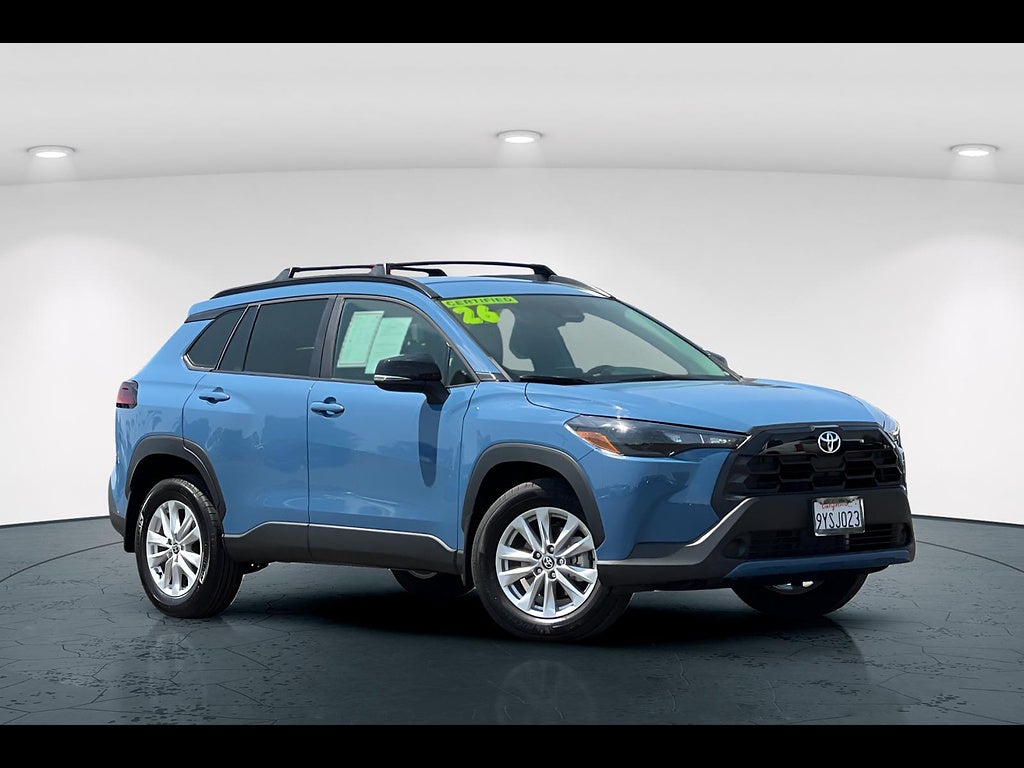 2026 Toyota Corolla Cross LE