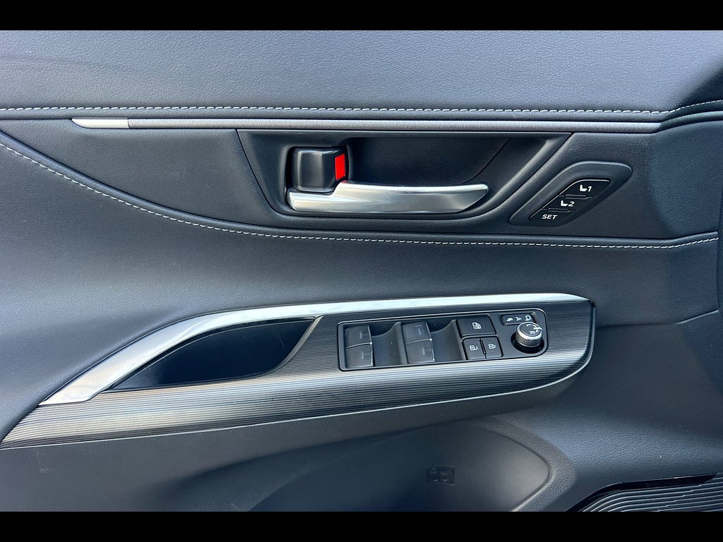2023 Toyota Venza Limited