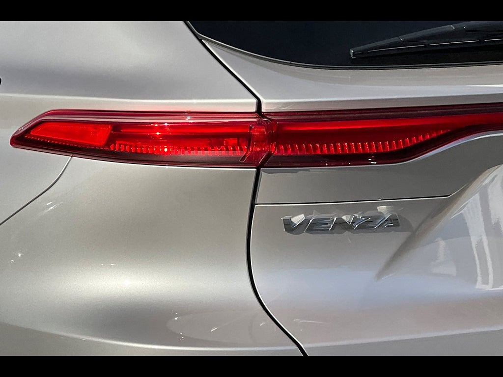 2023 Toyota Venza Limited