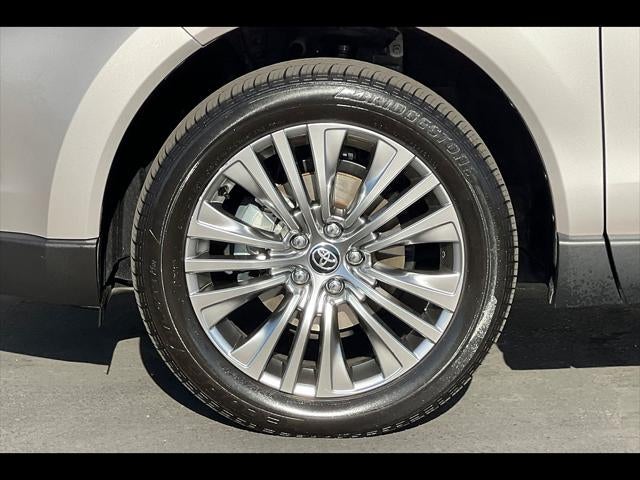 2023 Toyota Venza Limited