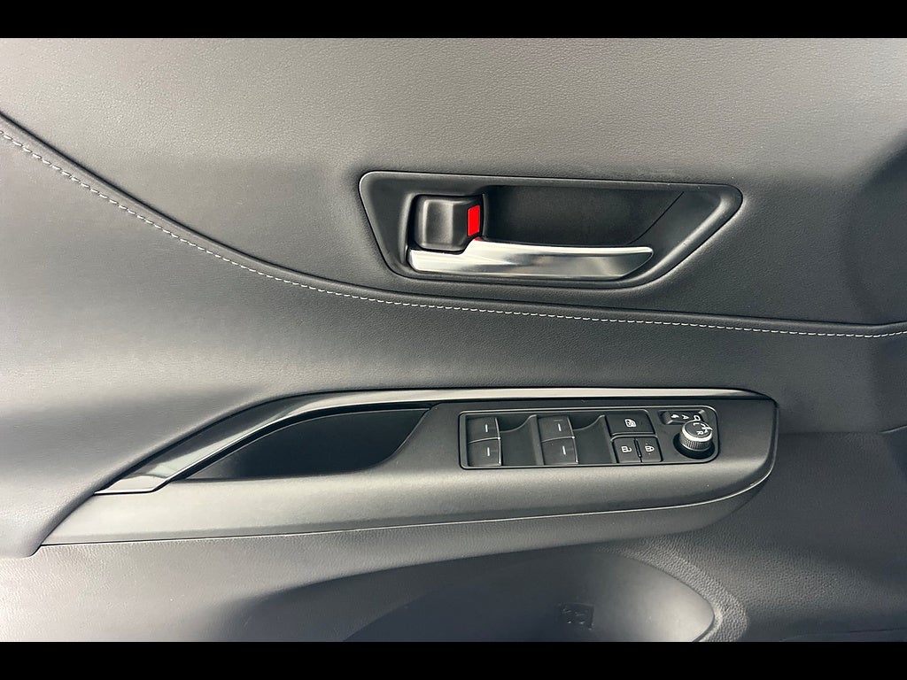 2023 Toyota Venza LE