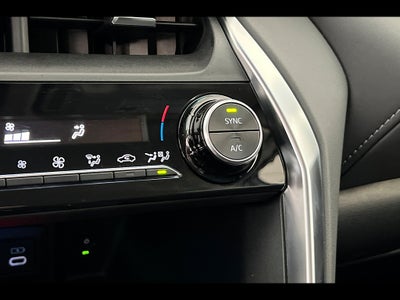 2023 Toyota Venza LE