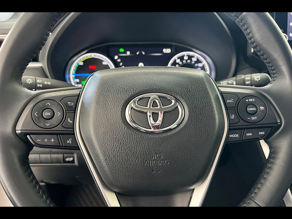 2023 Toyota Venza LE