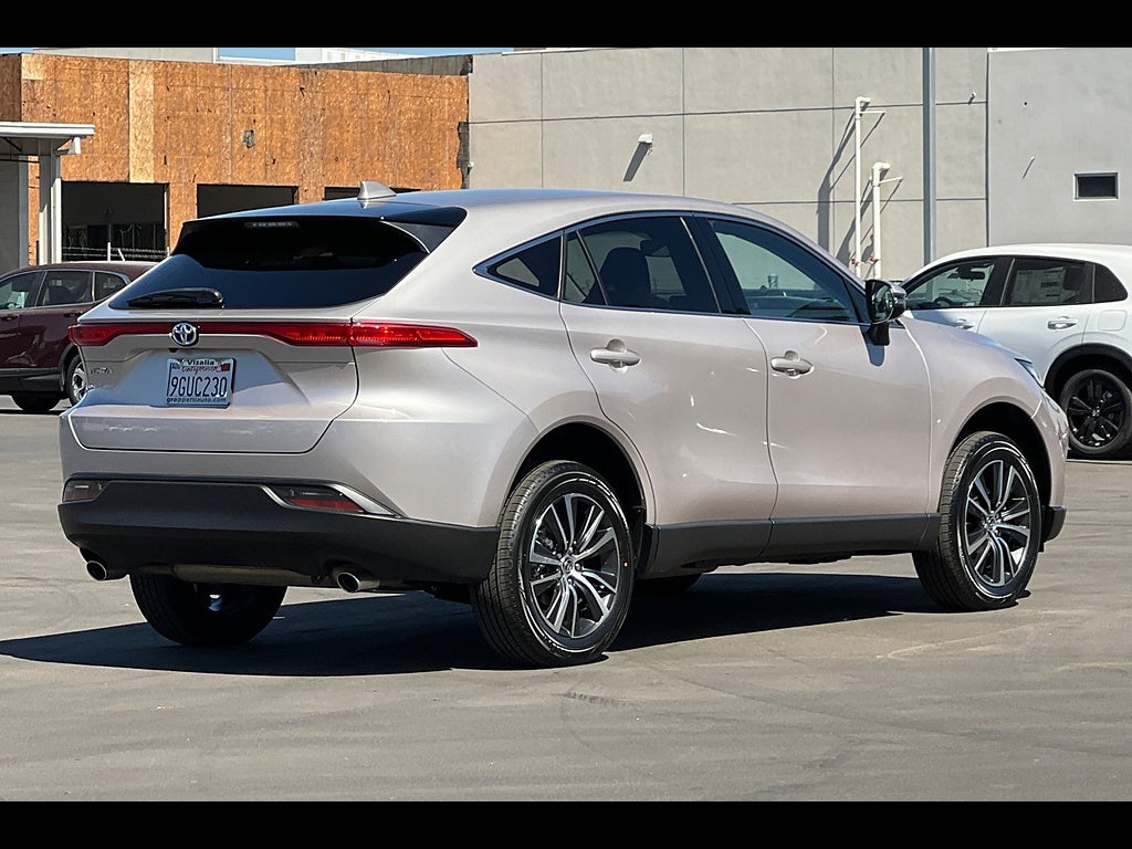 2023 Toyota Venza LE