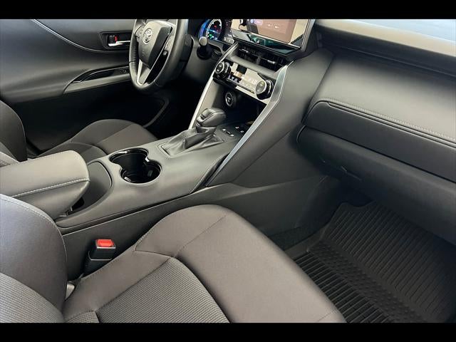2023 Toyota Venza LE