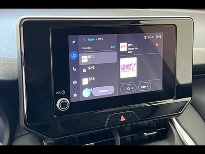 2023 Toyota Venza LE