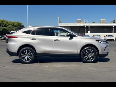2023 Toyota Venza LE