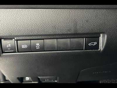 2023 Toyota Venza LE
