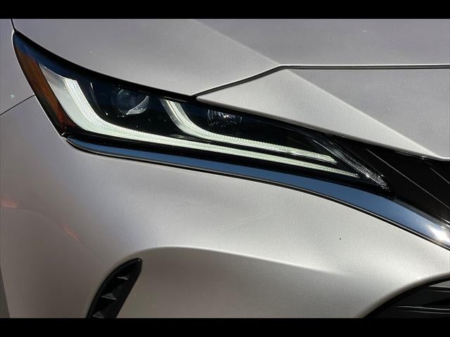 2023 Toyota Venza LE