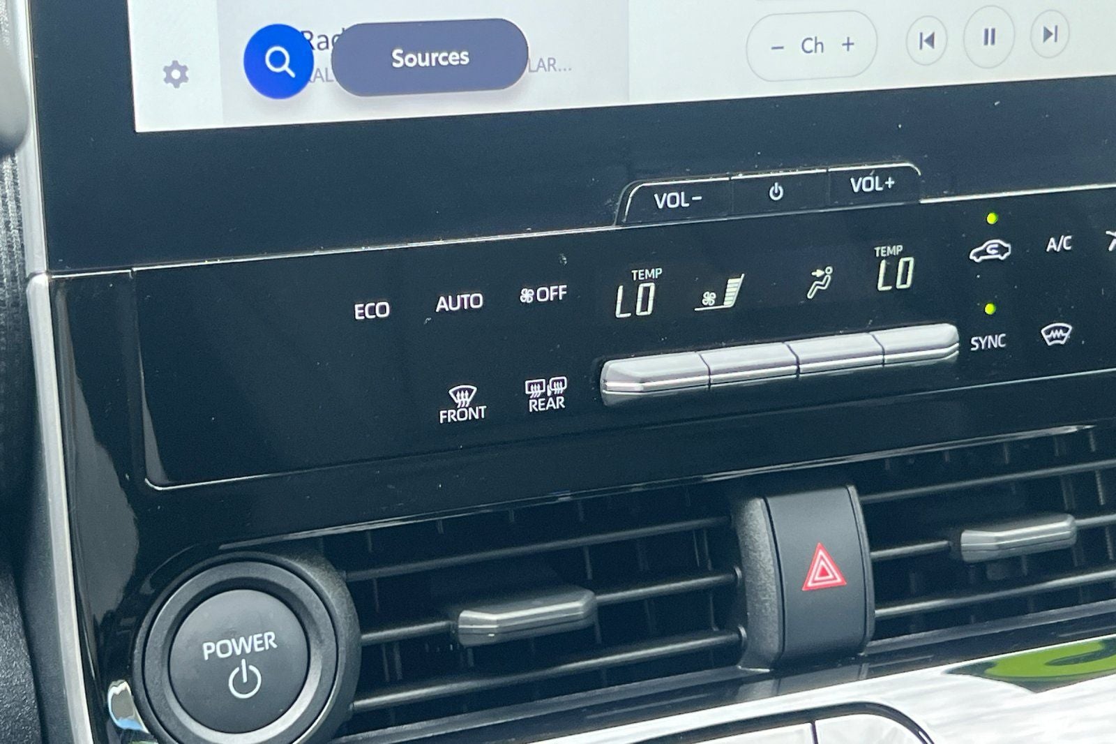 2025 Toyota bZ4X XLE