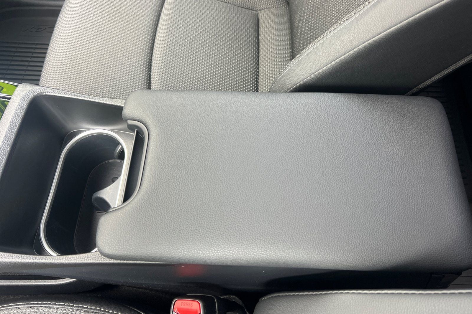 2025 Toyota bZ4X XLE