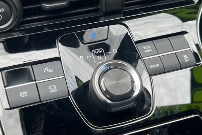 2025 Toyota bZ4X XLE