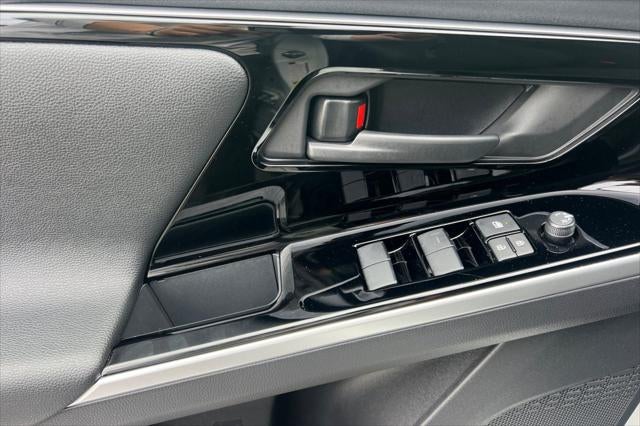 2025 Toyota bZ4X XLE