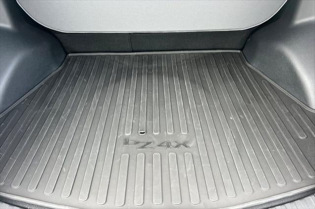 2025 Toyota bZ4X XLE