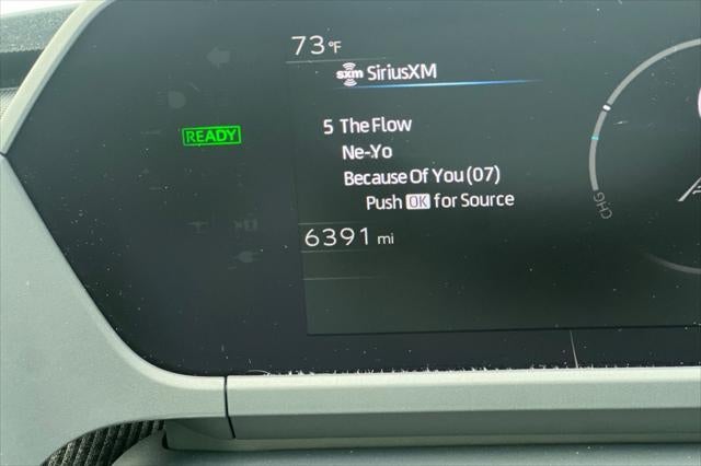 2025 Toyota bZ4X XLE