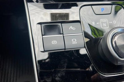 2025 Toyota bZ4X XLE