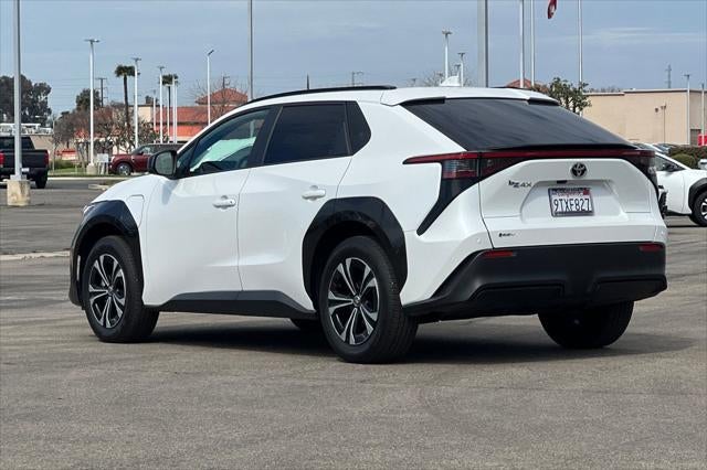 2025 Toyota bZ4X XLE