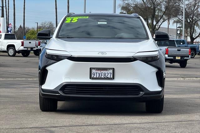 2025 Toyota bZ4X XLE