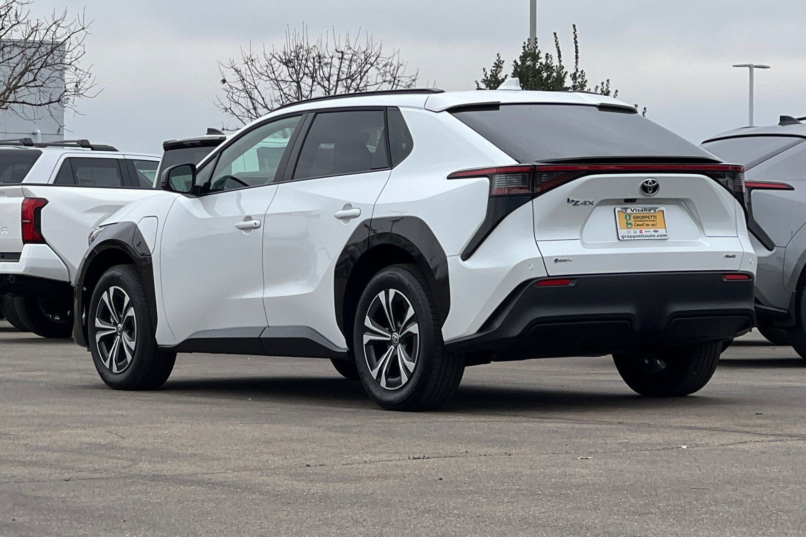 2024 Toyota bZ4X XLE