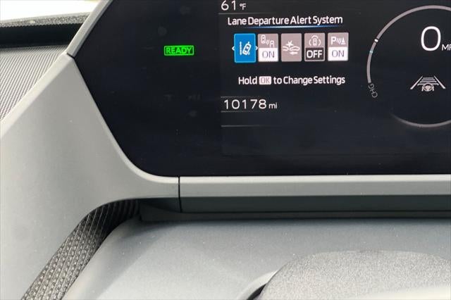 2024 Toyota bZ4X XLE