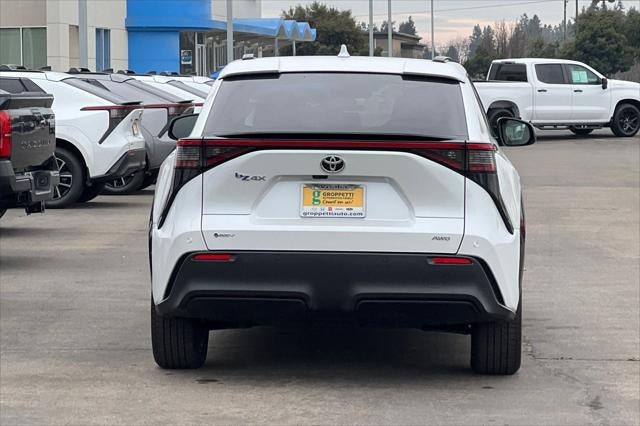 2024 Toyota bZ4X XLE