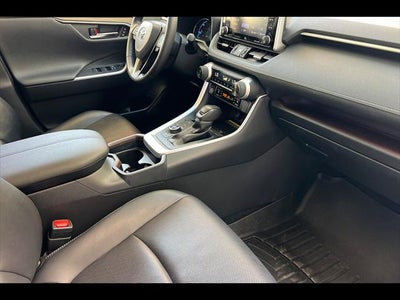 2020 Toyota RAV4 Limited