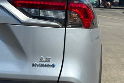 2022 Toyota RAV4 Hybrid LE