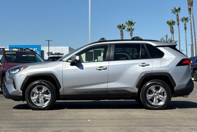 2022 Toyota RAV4 Hybrid LE