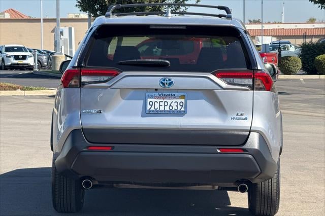 2022 Toyota RAV4 Hybrid LE