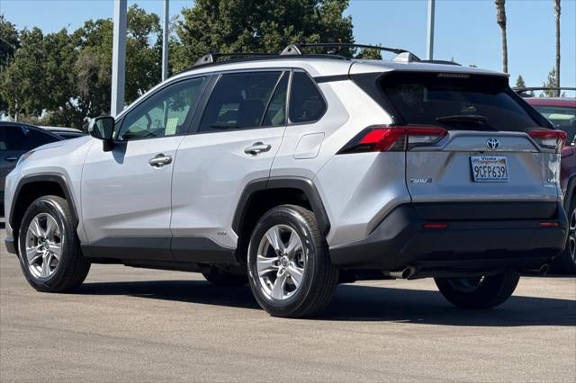 2022 Toyota RAV4 Hybrid LE