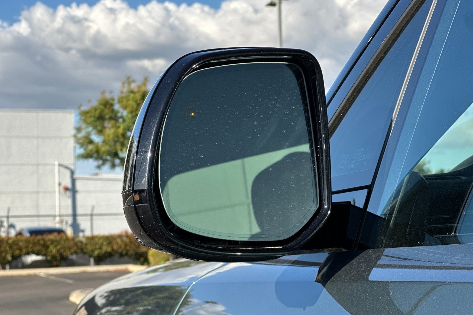 2023 Land Rover Range Rover Sport SE