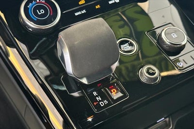 2023 Land Rover Range Rover Sport SE