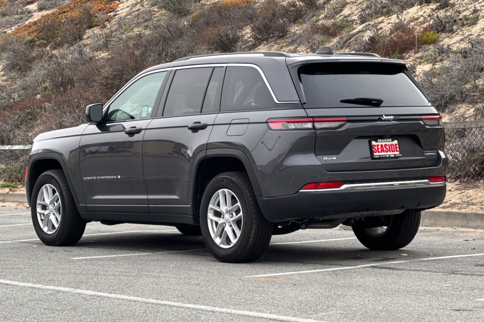 2024 Jeep Grand Cherokee Laredo