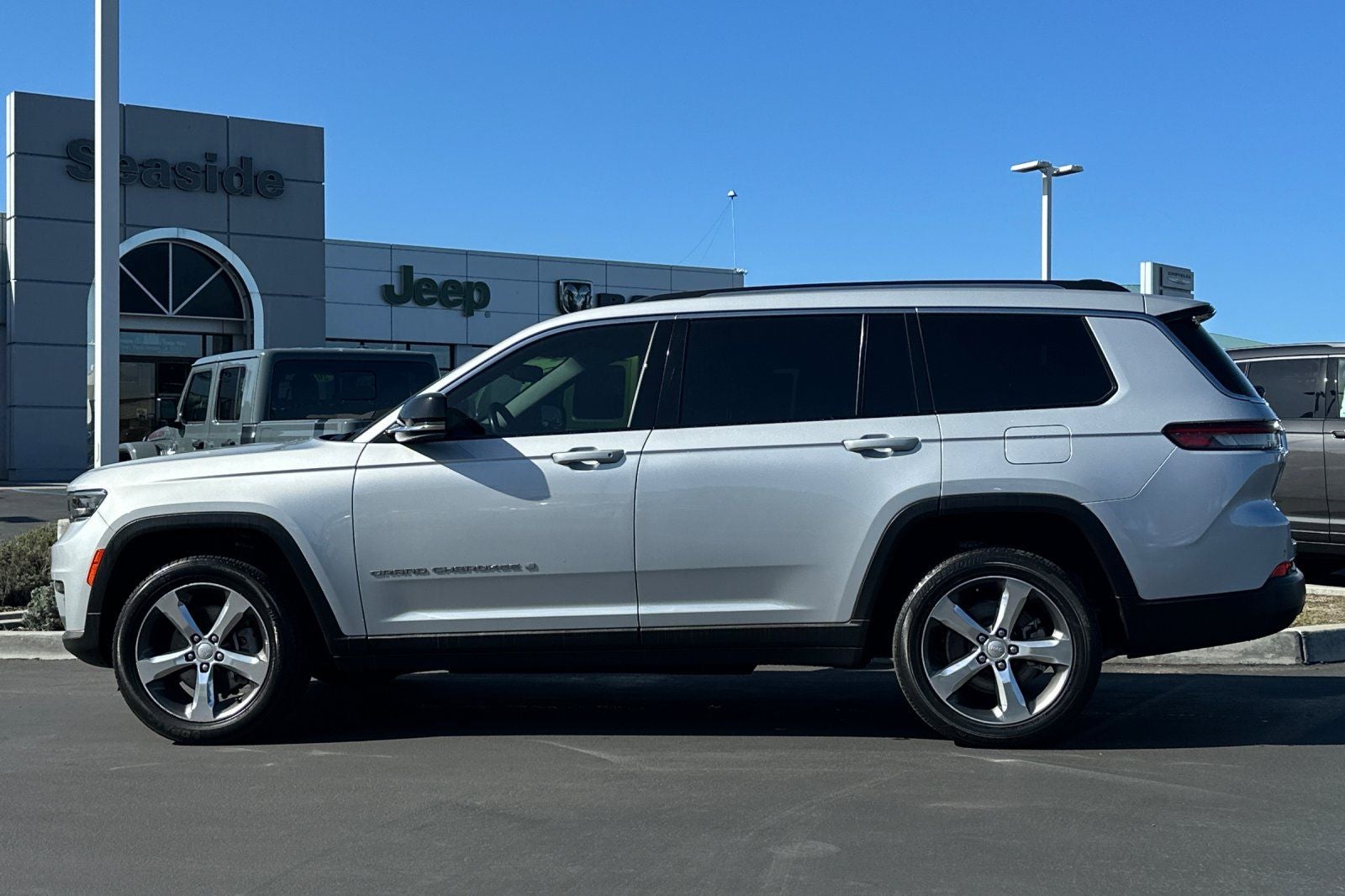 2022 Jeep Grand Cherokee L Limited