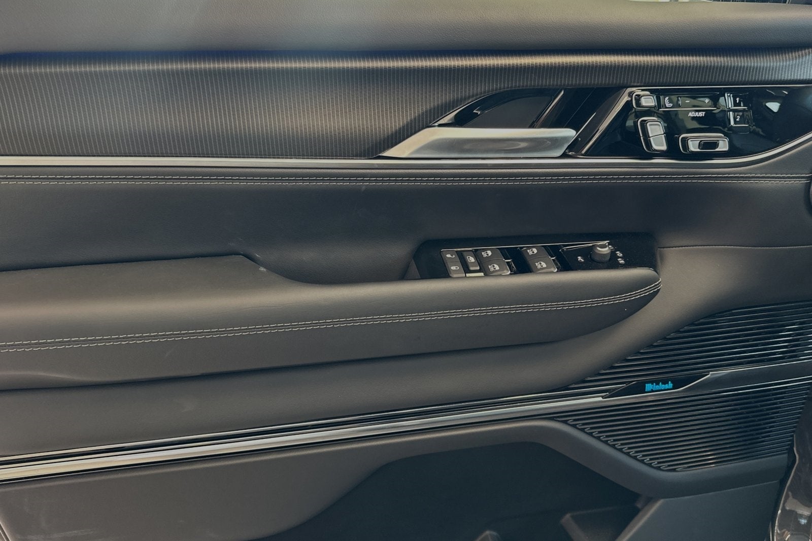 2024 Jeep Grand Wagoneer L Series II