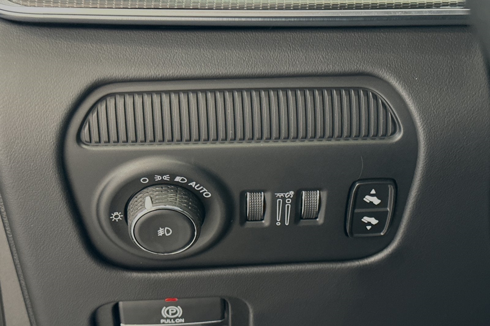 2024 Jeep Grand Wagoneer L Series II